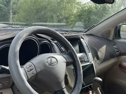 Lexus RX 300 2003 года за 7 300 000 тг. в Алматы – фото 8
