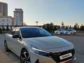 Hyundai Elantra 2021 годаfor9 600 000 тг. в Астана – фото 3