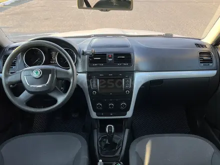 Skoda Yeti 2012 года за 4 400 000 тг. в Уральск – фото 20