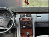 Mercedes-Benz E 200 1998 годаүшін1 700 000 тг. в Караганда – фото 4