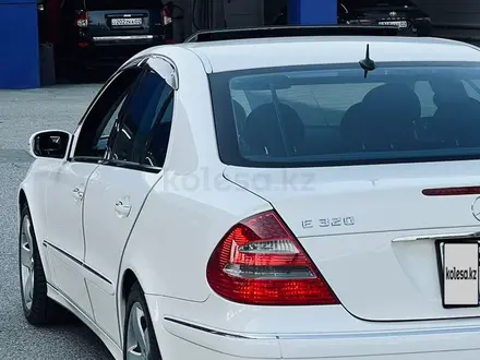 Mercedes-Benz E 320 2002 года за 7 500 000 тг. в Алматы – фото 25
