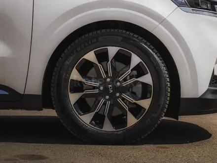 Kia Carnival 2021 года за 18 500 000 тг. в Астана – фото 12