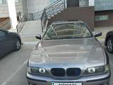 BMW 528 1997 года за 2 800 000 тг. в Актау – фото 3