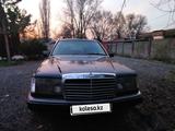 Mercedes-Benz E 280 1992 годаүшін2 100 000 тг. в Алматы – фото 2