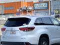 Toyota Highlander 2017 годаfor19 700 000 тг. в Алматы – фото 10