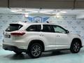 Toyota Highlander 2017 года за 17 800 000 тг. в Астана – фото 2