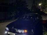 BMW 528 1998 года за 2 500 000 тг. в Алматы – фото 4