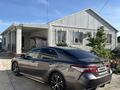Toyota Camry 2018 года за 11 200 000 тг. в Атырау – фото 5