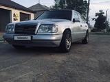 Mercedes-Benz E 200 1994 годаүшін1 550 000 тг. в Актобе – фото 4