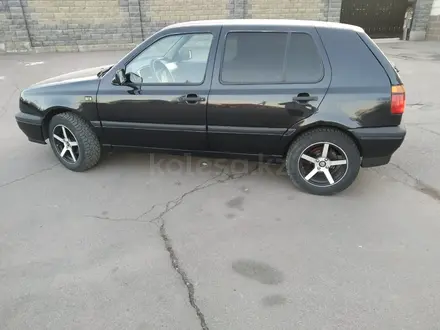 Volkswagen Golf 1996 года за 1 850 000 тг. в Алматы – фото 3