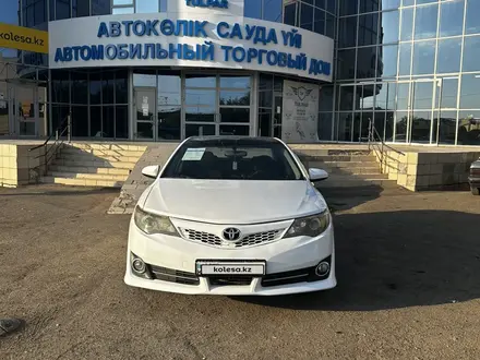 Toyota Camry 2013 года за 8 000 000 тг. в Уральск – фото 3