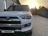 Toyota 4Runner 2014 годаүшін18 500 000 тг. в Алматы – фото 4