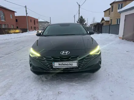 Hyundai Elantra 2022 года за 11 500 000 тг. в Астана