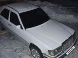 Mercedes-Benz E 200 1993 года за 1 400 000 тг. в Алматы – фото 4