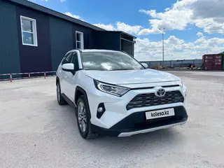 Toyota RAV4, 2020