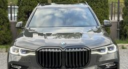 BMW X7 2022 года за 54 000 000 тг. в Алматы