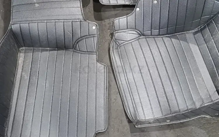 Коврики Mercedes-Benz s 220үшін25 000 тг. в Караганда