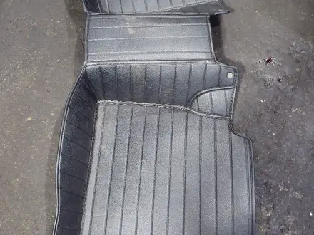 Коврики Mercedes-Benz s 220 за 25 000 тг. в Караганда – фото 2