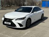 Lexus ES 350 2020 года за 29 000 000 тг. в Актобе – фото 4