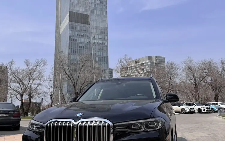 BMW X7 2019 года за 43 000 000 тг. в Алматы