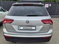 Volkswagen Tiguan 2018 года за 11 000 000 тг. в Атырау – фото 5