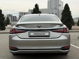 Lexus ES 300h 2024 годаүшін30 000 000 тг. в Алматы – фото 4