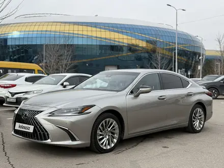 Lexus ES 300h 2024 года за 30 000 000 тг. в Алматы – фото 5