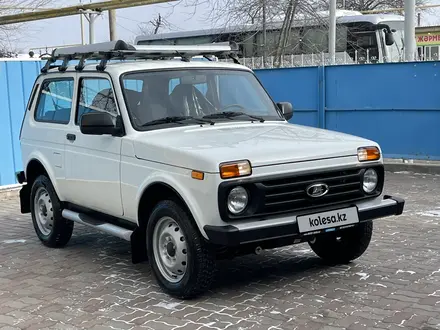 ВАЗ (Lada) Lada 2121 2021 года за 5 870 000 тг. в Алматы – фото 3