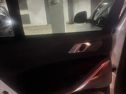 BMW X6 2021 года за 45 000 000 тг. в Астана – фото 7