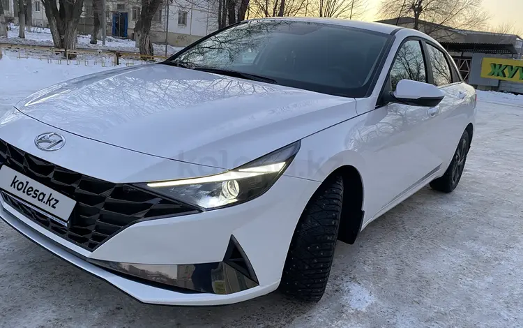 Hyundai Elantra 2023 годаfor10 400 000 тг. в Астана