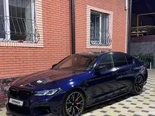 BMW M5, 2022