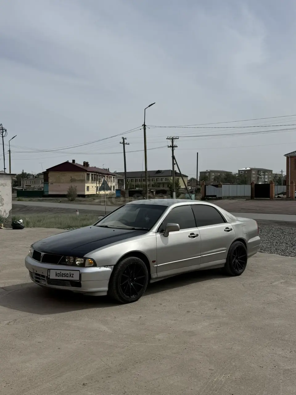 Mitsubishi Diamante, 1996