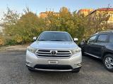 Toyota Highlander 2011 года за 8 900 000 тг. в Астана – фото 2