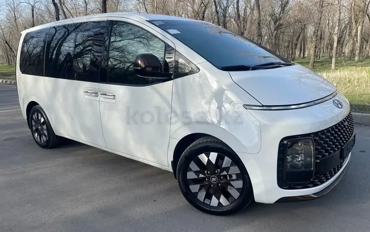 Hyundai Staria 2021 года за 23 000 000 тг. в Шымкент