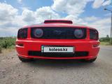 Ford Mustang 2005 года за 12 000 000 тг. в Алматы – фото 2