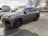 Lexus LX 600 2022 года за 67 700 000 тг. в Актобе – фото 4