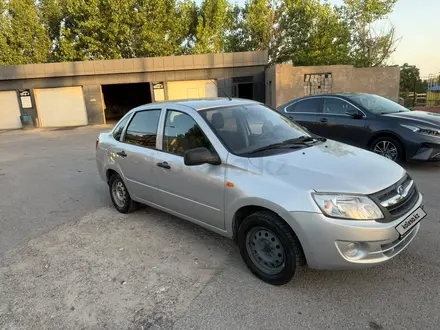 ВАЗ (Lada) Granta 2190 2013 года за 1 500 000 тг. в Шымкент – фото 2