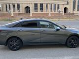 Hyundai Elantra 2023 годаүшін9 200 000 тг. в Атырау – фото 4