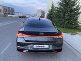 Hyundai Elantra 2023 годаүшін9 200 000 тг. в Атырау – фото 2