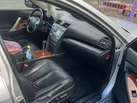 Toyota Camry 2008 года за 6 100 000 тг. в Рудный – фото 5
