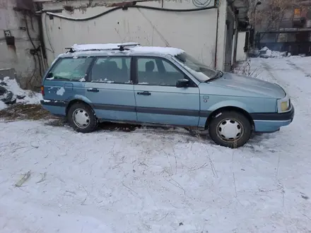 Volkswagen Passat 1990 года за 1 111 111 тг. в Павлодар