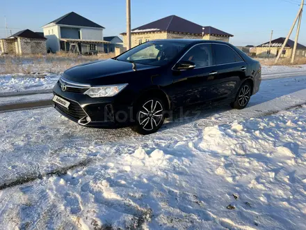 Toyota Camry 2016 года за 12 500 000 тг. в Атырау – фото 6