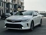 Toyota Camry 2016 года за 13 000 000 тг. в Шымкент – фото 3