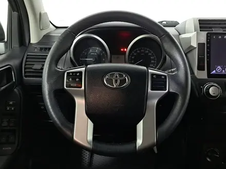 Toyota Land Cruiser Prado 2017 года за 17 450 000 тг. в Астана – фото 13