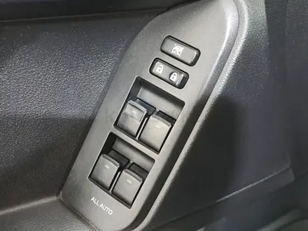 Toyota Land Cruiser Prado 2017 года за 17 450 000 тг. в Астана – фото 24