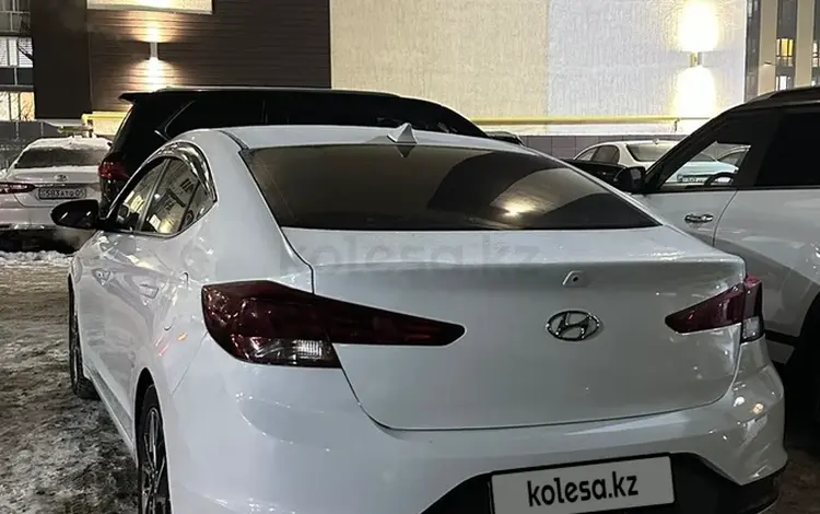 Hyundai Avante 2020 годаүшін9 500 000 тг. в Алматы