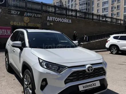 Toyota RAV4 2021 года за 16 000 000 тг. в Астана – фото 5