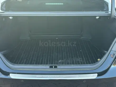 Toyota Camry 2021 года за 15 000 000 тг. в Уральск – фото 17