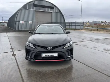 Toyota Camry 2021 года за 15 000 000 тг. в Уральск – фото 6