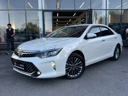 Toyota Camry 2015 года за 10 500 000 тг. в Шымкент – фото 3